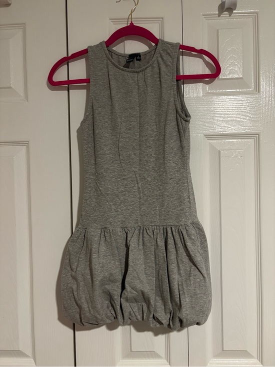 Windsor Dresses & Skirts - Windsor Heather Gray Sleeveless Bubble Hem Mini Dress